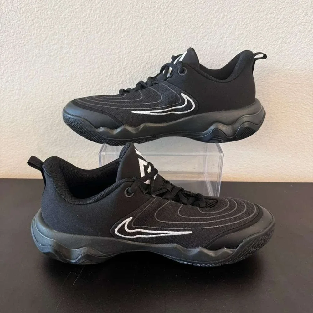 Nike Giannis Immortality 4 Basketball Shoes Black White Youth 7Y New Box Damage